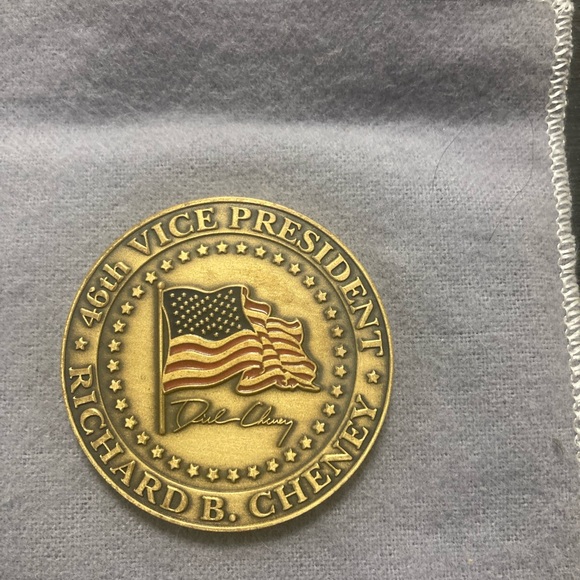 Vice President Cheney authentic challenge coin with mirror